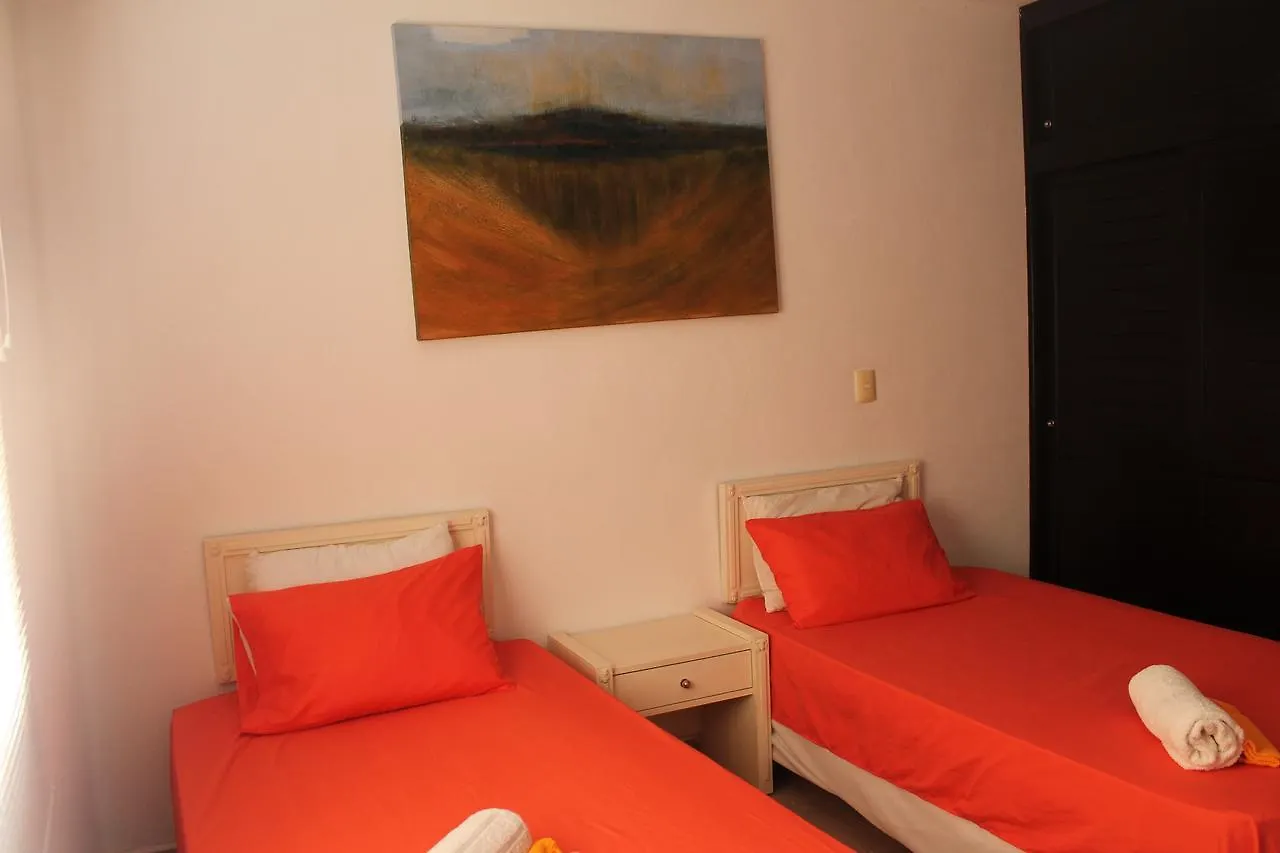 Casa Luna Playa del Carmen Mexiko