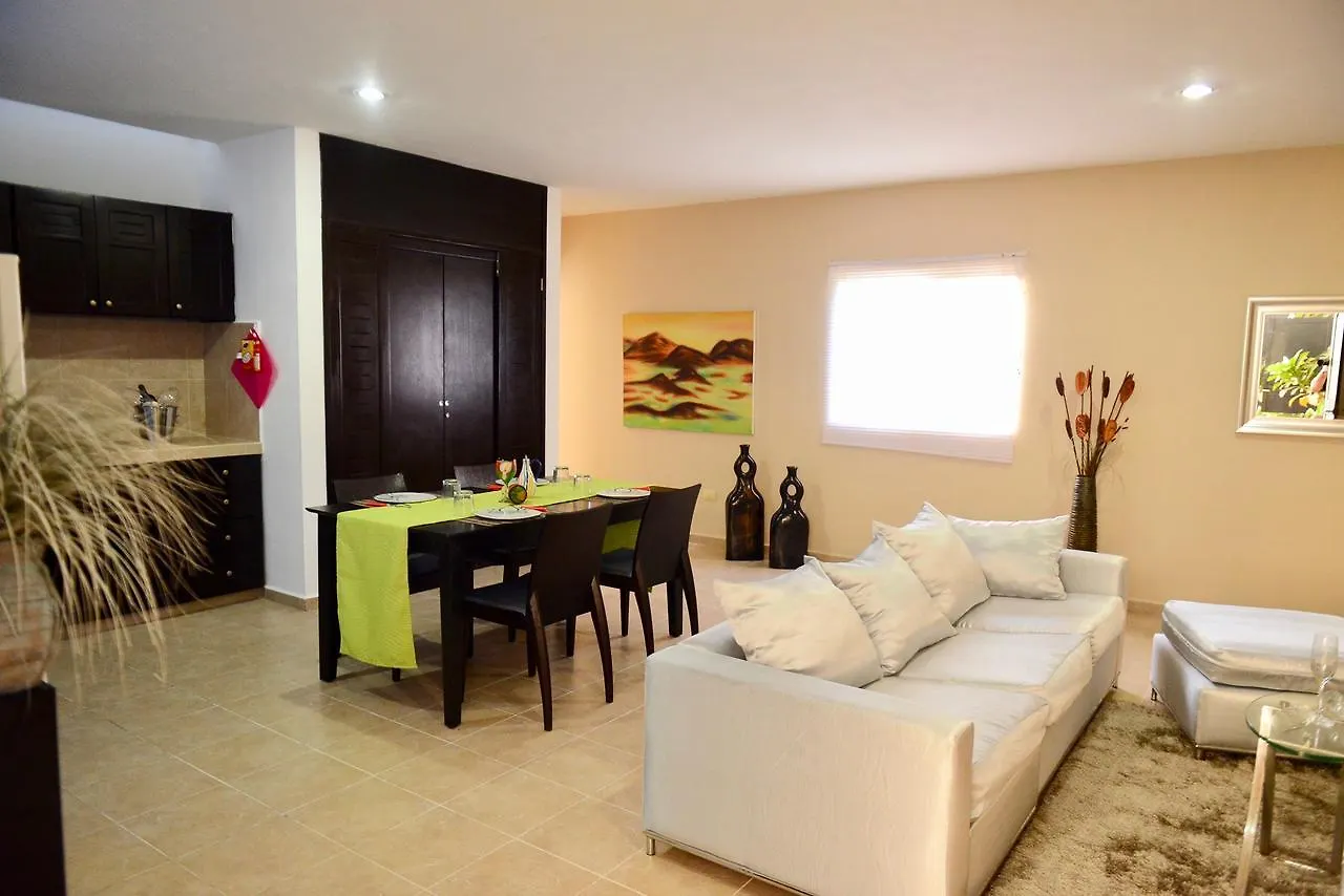 Casa Luna Playa del Carmen Mexiko